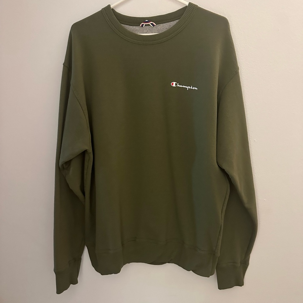 Champion Crewneck | Men’s large green Champion Crewneck sweatshirt